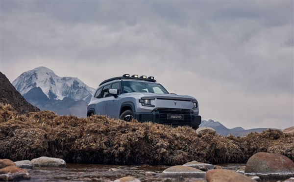 焦点娱乐注册：一车能让全家五人户外露营！深蓝G318上市5天订单破1.4万台